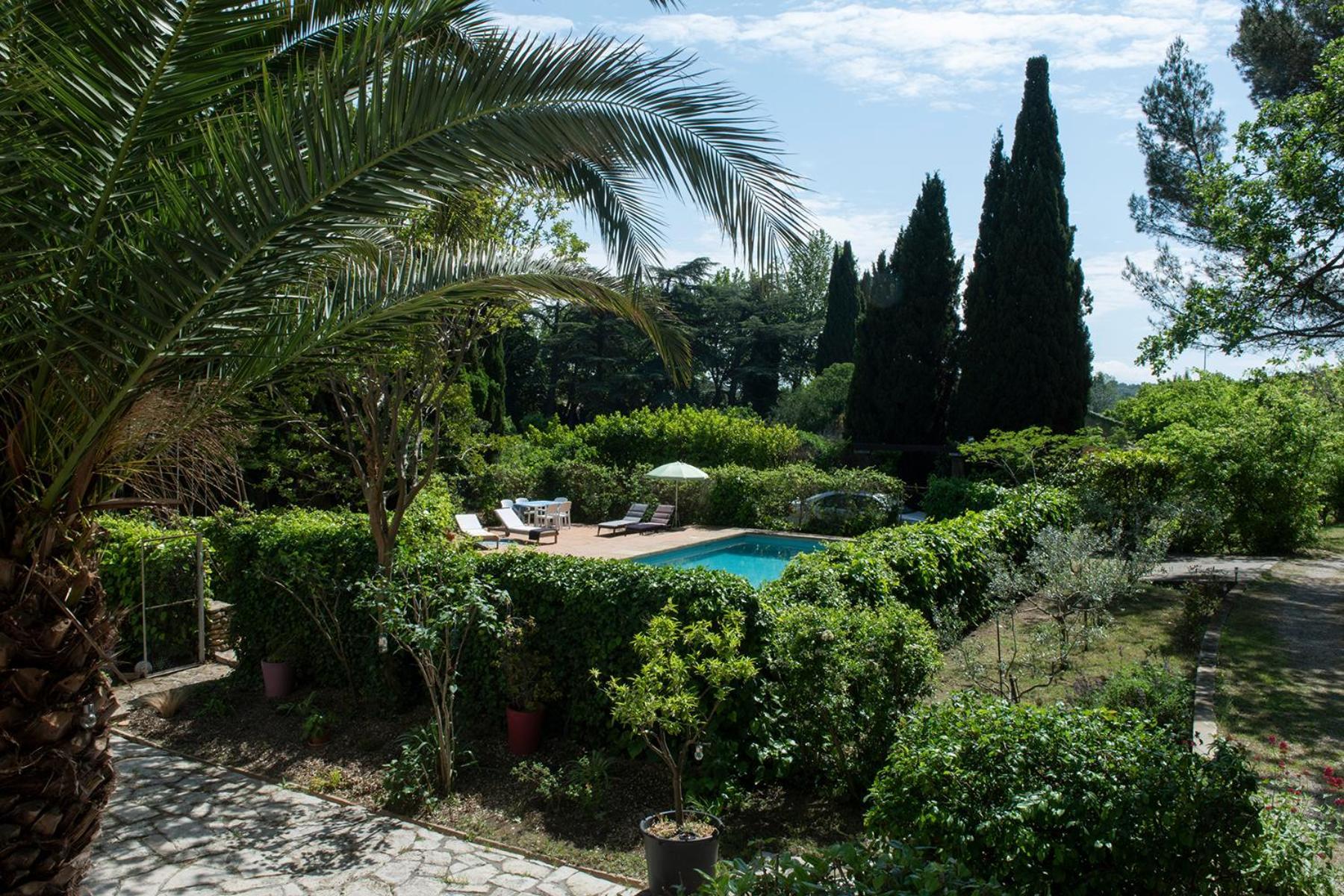 La Villa Plaisance - Maison Et Chambres D Hotes A Proximite De Chateaneuf-Du-Pape Bédarrides Eksteriør billede
