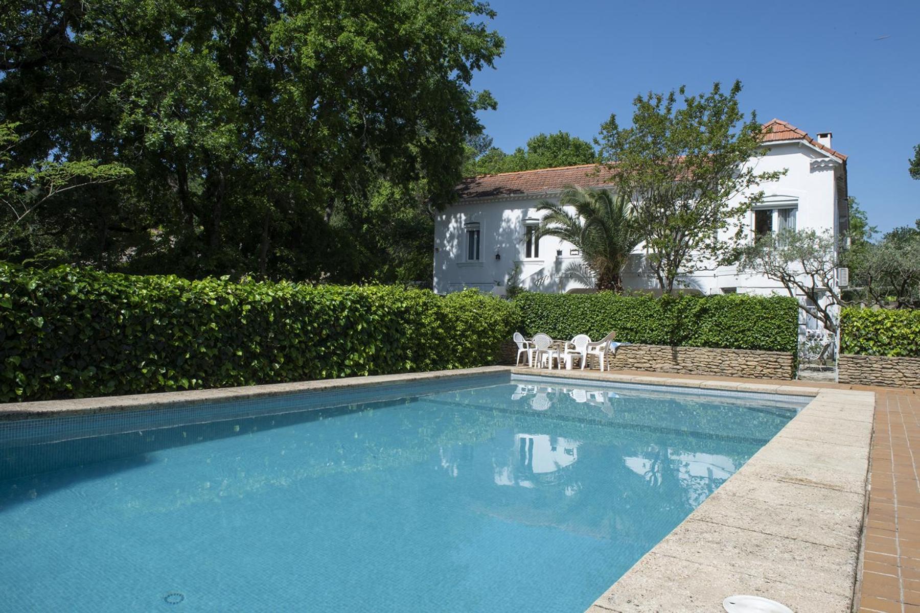 La Villa Plaisance - Maison Et Chambres D Hotes A Proximite De Chateaneuf-Du-Pape Bédarrides Eksteriør billede
